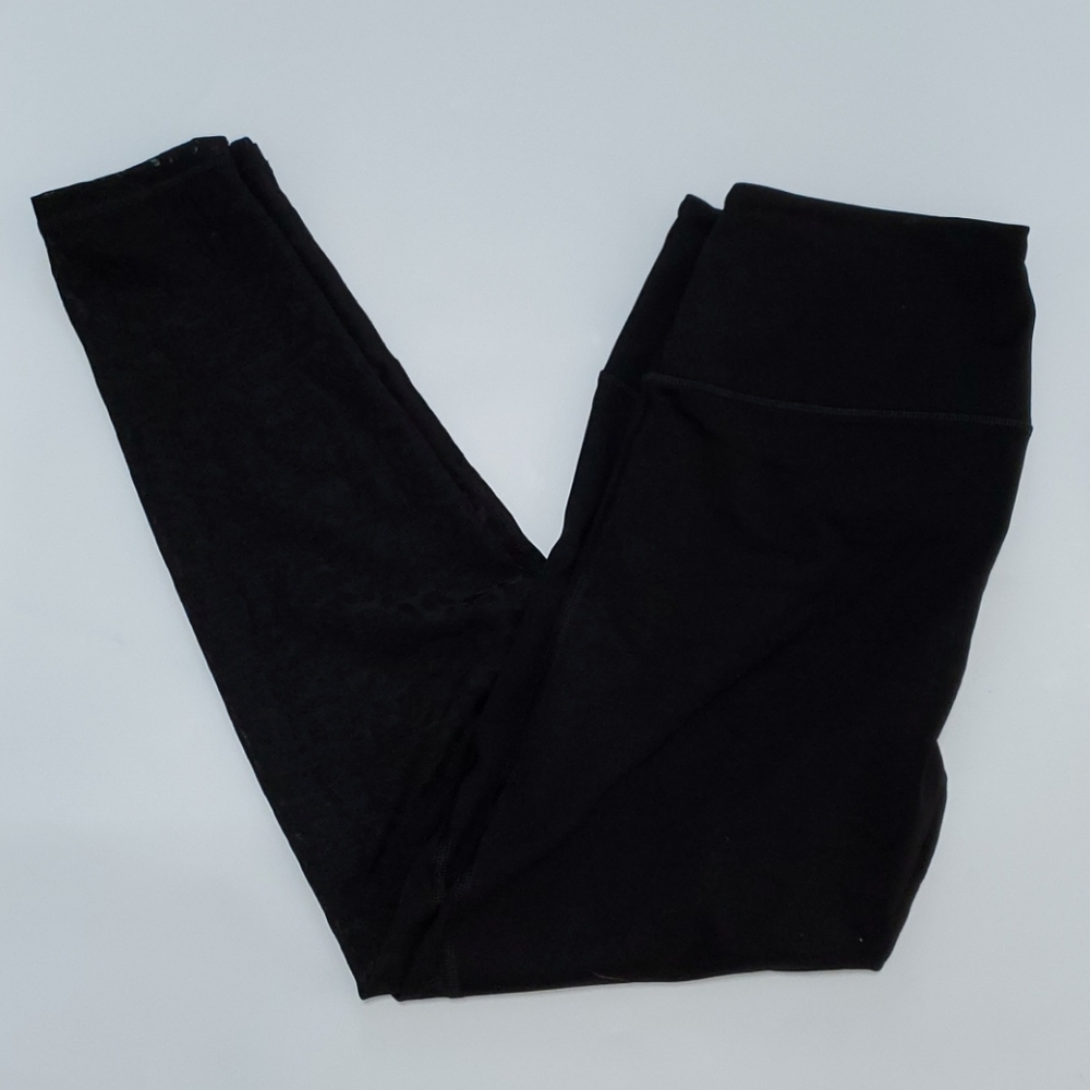 Victoria’s Secret VSX Victoria Sport Leopard mesh tights